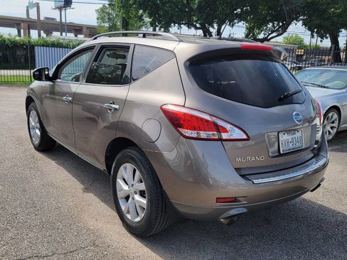 Used 2011 Nissan Murano SV FWD image 8