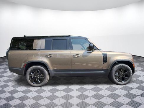 New 2026 Land Rover Defender 130 S AWD/4WD image 7