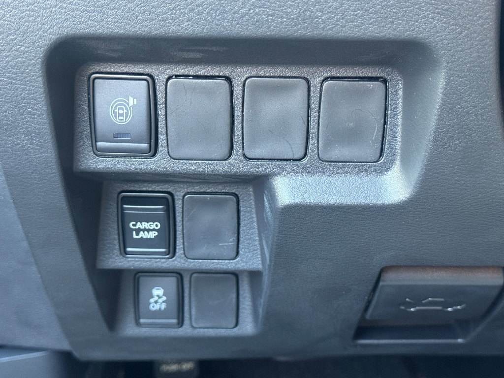 New 2026 Nissan Frontier SV w/ All-Weather Content Package AWD/4WD image 18