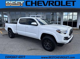 Used 2022 Toyota Tacoma SR5 video 1