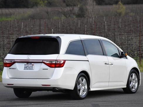 Used 2012 Honda Odyssey Touring image 15
