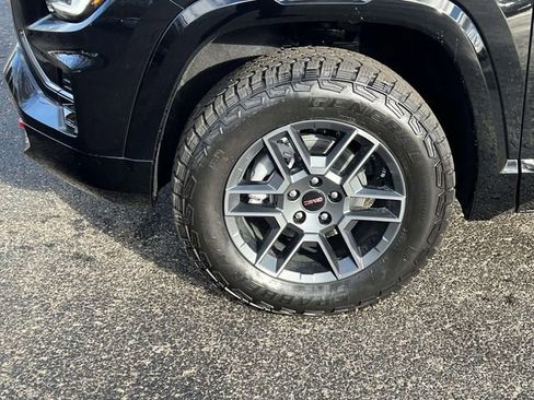 New 2026 GMC Terrain AT4 w/ Convenience Package III image 10