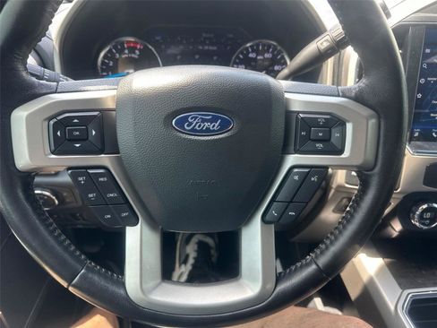 Used 2022 Ford F350 Lariat w/ Tremor Off-Road Package AWD/4WD image 23