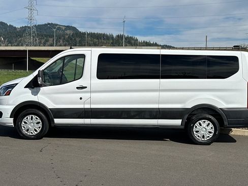 Used 2023 Ford Transit 350 XLT image 6