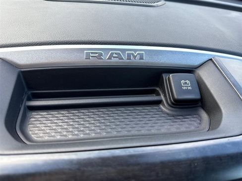 Used 2024 RAM 3500 Big Horn image 48