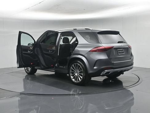 Used 2025 Mercedes-Benz GLE 350 4MATIC image 34