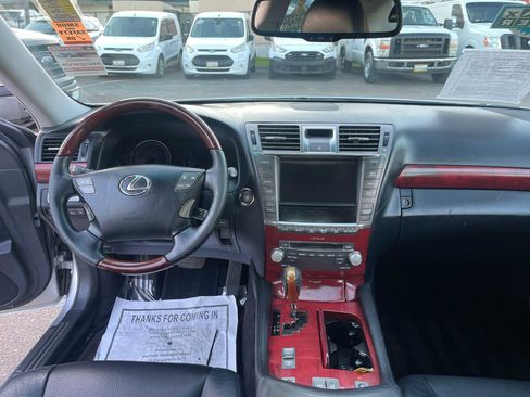Used 2011 Lexus LS 460 LS 460 SEDAN 4D image 14