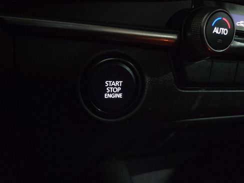 Used 2024 MAZDA MAZDA3 s image 23