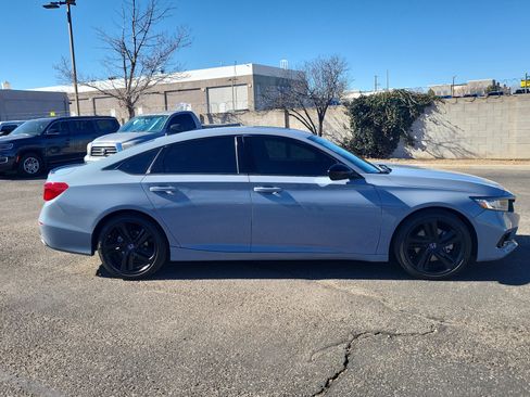 Used 2022 Honda Accord Sport image 5