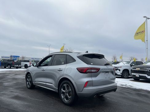 Used 2023 Ford Escape ST-Line w/ Cold Weather Package image 6