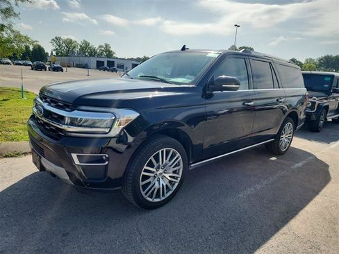Used 2022 Ford Expedition Max Limited AWD/4WD image 4