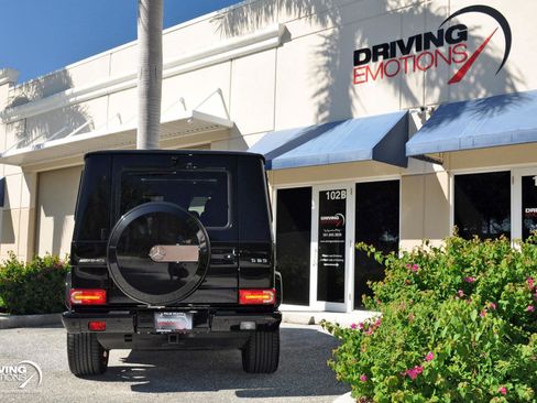 Used 2018 Mercedes-Benz G 65 AMG 4MATIC image 28