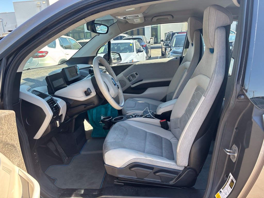 Used 2015 BMW i3 w/ Range Extender RWD image 9