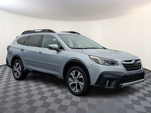 Used 2020 Subaru Outback Limited image 1