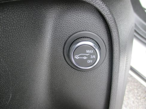 Used 2024 Buick Envista Preferred FWD image 14