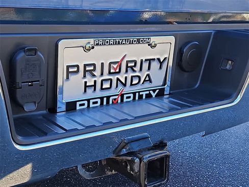 Used 2018 Chevrolet Silverado 1500 LT w/ All Star Edition image 30