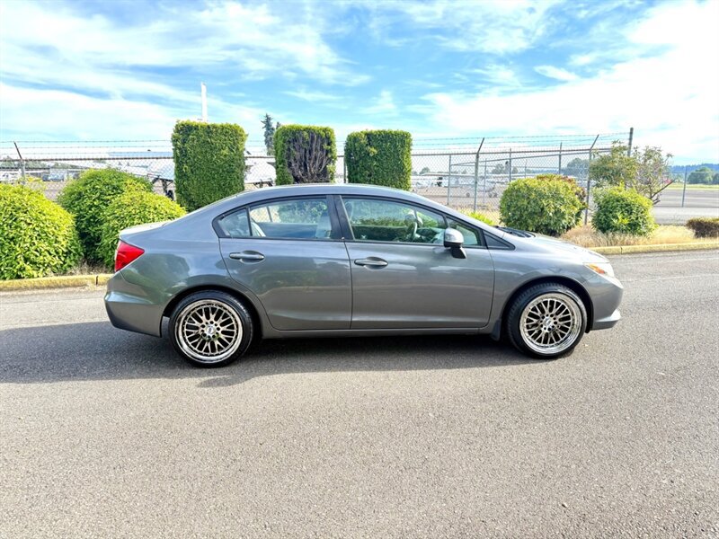 Used 2012 Honda Civic LX image 4