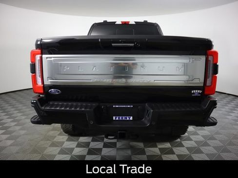 Used 2024 Ford F250 Platinum w/ FX4 Off-Road Package AWD/4WD image 4