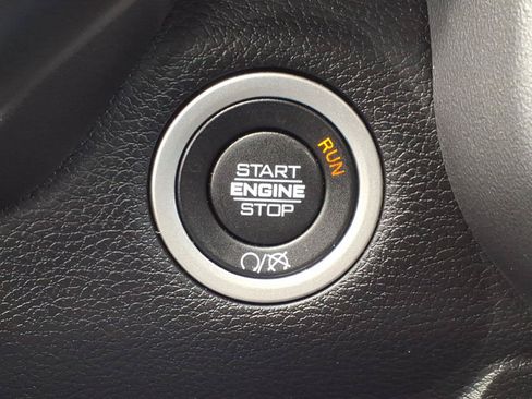 Used 2024 RAM 3500 Big Horn w/ Safety Group AWD/4WD image 23