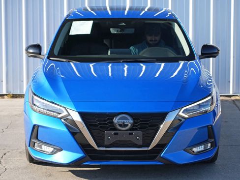 Used 2023 Nissan Sentra SR w/ SR Premium Package image 42