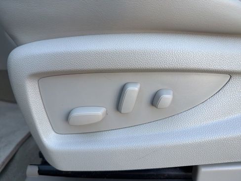 Used 2016 GMC Yukon XL Denali image 19