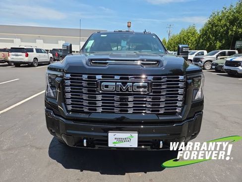 New 2026 GMC Sierra 2500 Denali Ultimate AWD/4WD image 2