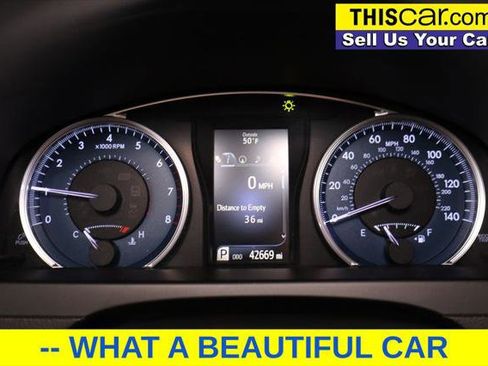 Used 2015 Toyota Camry XLE image 10