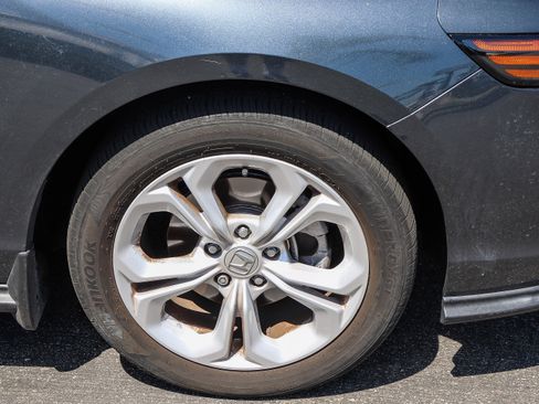 Used 2024 Honda Accord LX image 7