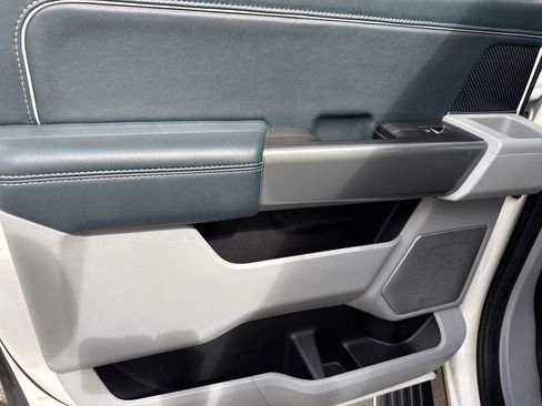 Used 2022 Ford F150 Limited image 19