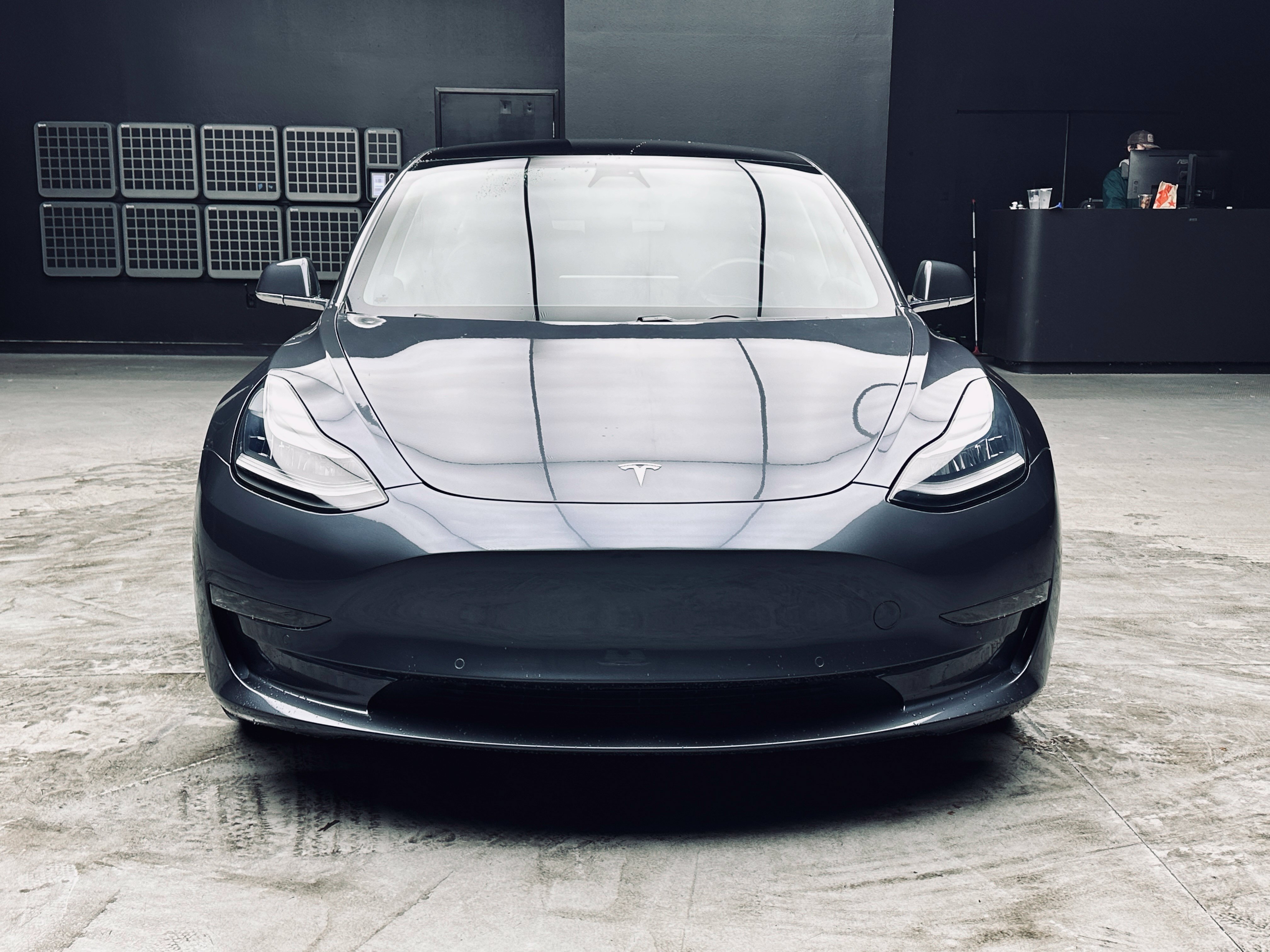 Used 2018 Tesla Model 3 Long Range AWD/4WD image 11