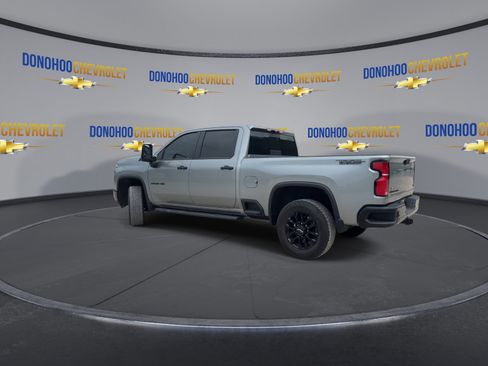 Used 2026 Chevrolet Silverado 2500 LT w/ Trail Boss Package image 9