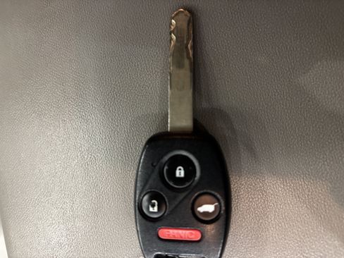 Used 2011 Honda Pilot EX-L image 26