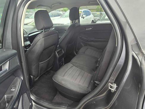 Used 2020 Ford Edge SE AWD/4WD image 30