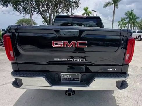 Used 2023 GMC Sierra 1500 SLT w/ SLT Premium Package image 12