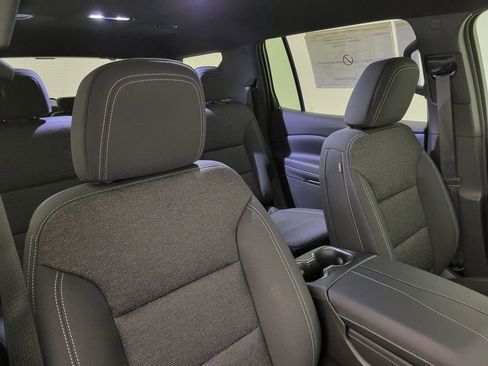 New 2026 Chevrolet Traverse LT w/ Driver Confidence Package image 37