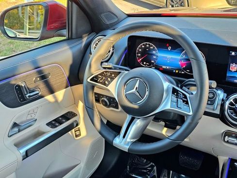 New 2026 Mercedes-Benz GLB 250 4MATIC image 29