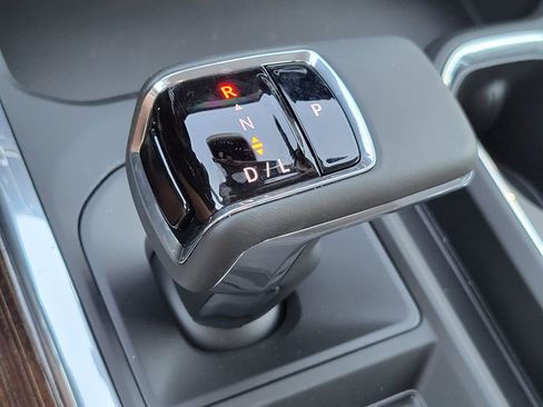 New 2026 GMC Sierra 1500 Elevation w/ Elevation Premium Package image 32