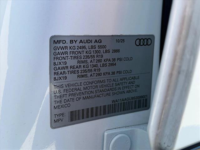 Certified 2025 Audi Q5 Premium w/ Convenience Package AWD/4WD image 28