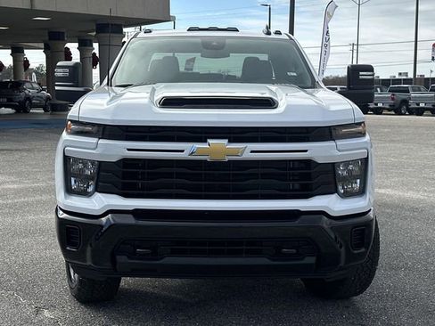 New 2026 Chevrolet Silverado 2500 Custom image 3