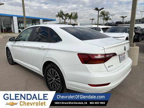 Used 2019 Volkswagen Jetta SE image 5