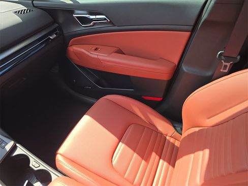 New 2026 Kia Sportage SX Prestige image 16