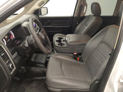 Used 2020 RAM 1500 Tradesman RWD image 17