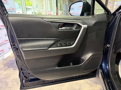 Used 2022 Toyota RAV4 XLE image 35