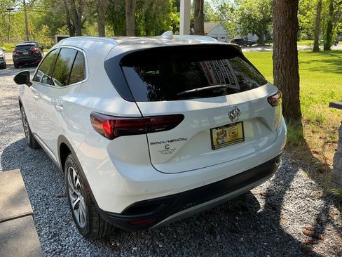 Used 2023 Buick Envision Essence FWD image 7