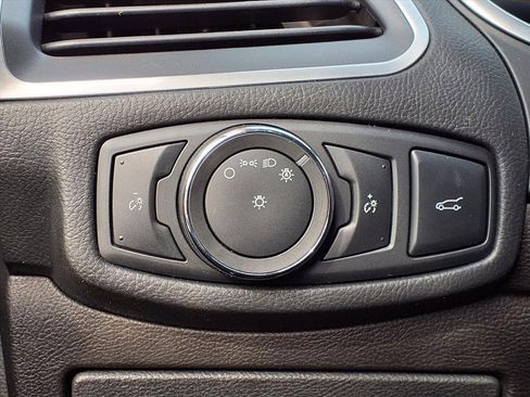 Used 2017 Ford Edge Titanium w/ Equipment Group 302A image 26