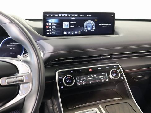 Used 2024 Genesis GV80 3.5T w/ Prestige Package image 5