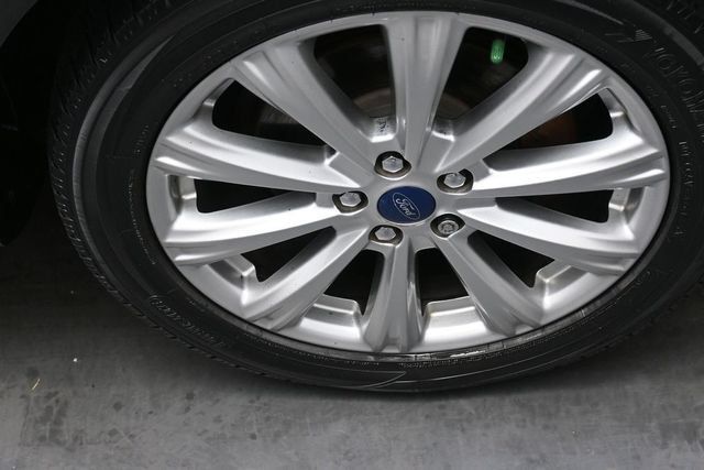 Used 2017 Ford Escape Titanium FWD image 33