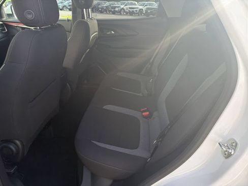 Used 2025 Chevrolet TrailBlazer LT AWD/4WD image 26