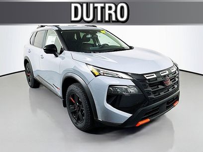 New 2026 Nissan Rogue SV w/ Rock Creek Premium Package