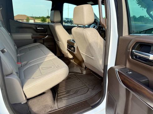 Used 2020 GMC Sierra 1500 SLT image 13